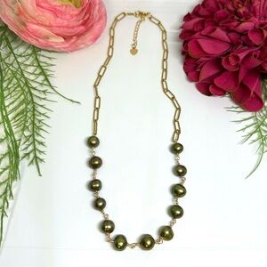 NEW⚜️Olive Green Freshwater Pearl Handmade Necklace